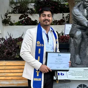 whatsapp image 2025 12 07 at 00.56.08 edited 2 300x300